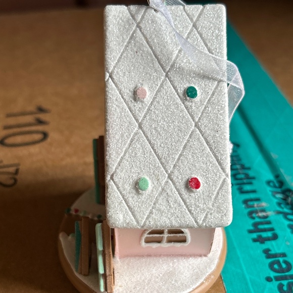 Hallmark 2022 Pink Gingerbread House Glitter Christmas Ornament - Picture 10 of 14